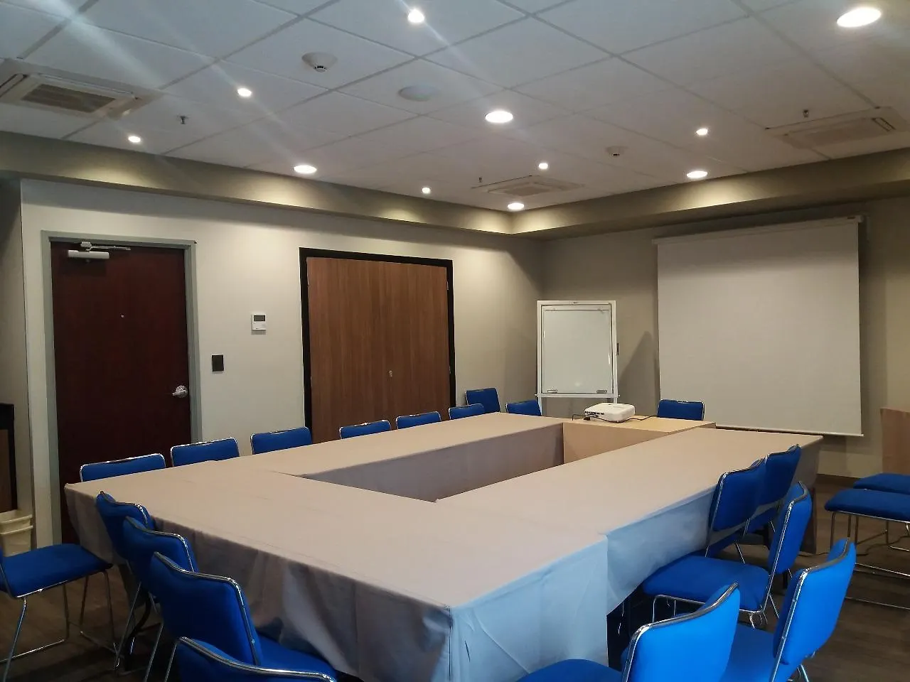Hotel City Express By Marriott Merida